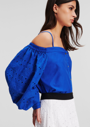 OFF SHOULDER EMBROIDERY TOP DAZZLING BLUE