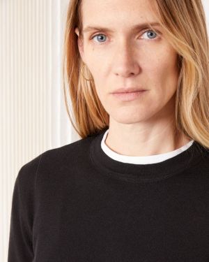 ISABELLE BLACK