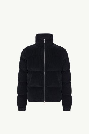 779