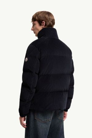 779